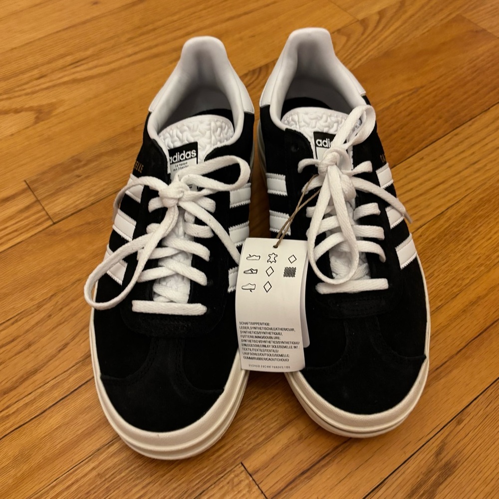 Adidas Gazelle Bold 7.5 Women’s - NEW IN BOX